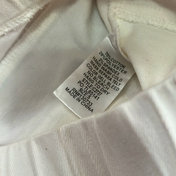 Umgee NWT white skinny pants - Picture 4 of 4